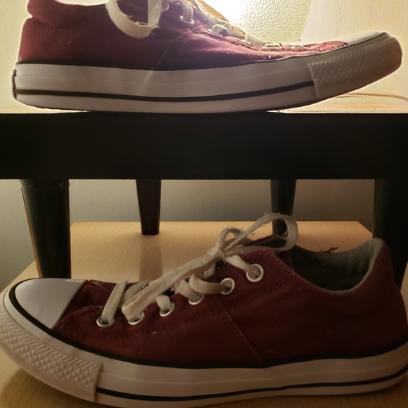 EUC CTAS maroon madison canvas lace kicks (9W; 7M) - Picture 7 of 8